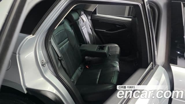 Land Rover Range Rover Evoque 2020 — Фото 11/20