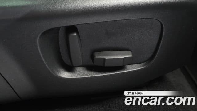 Land Rover Range Rover Evoque 2020 — Photo 22/35