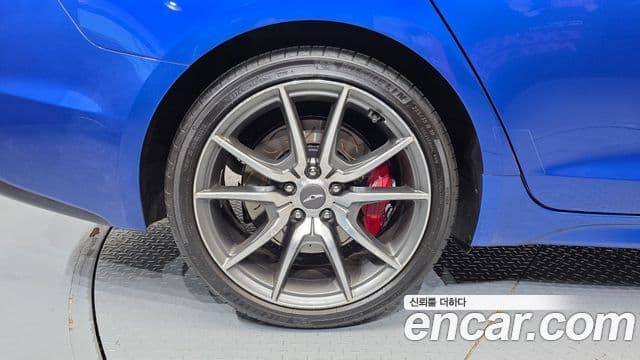 Genesis G70 2019 — ფოტო 18/30