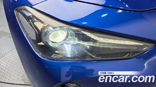 Genesis G70 2019 — ფოტო 16/30
