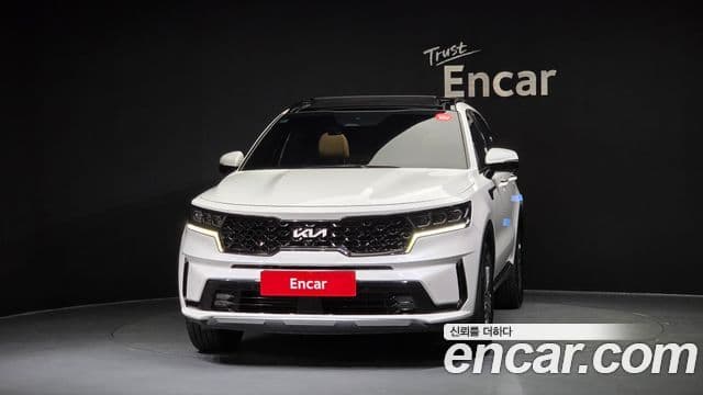 Kia Sorento 2023 — ფოტო 3/40