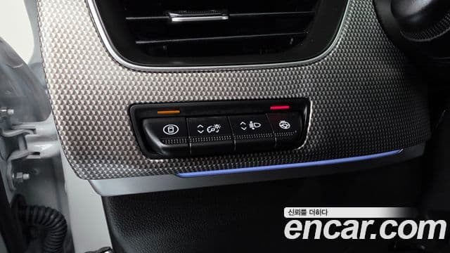 Renault Samsung Arkana 2025 — Фото 17/20