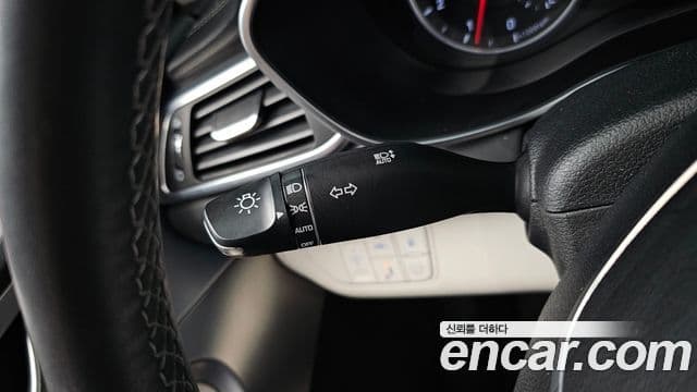 Genesis G70 2019 — Şəkil 10/34