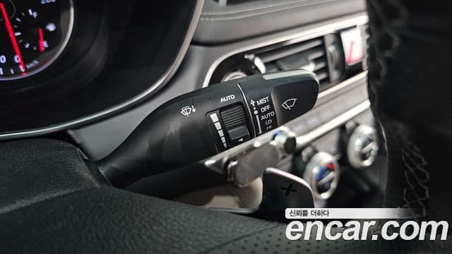 Genesis G70 2019 — Şəkil 19/34