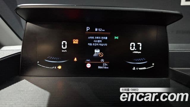 Hyundai Staria 2023 — Фото 8/20
