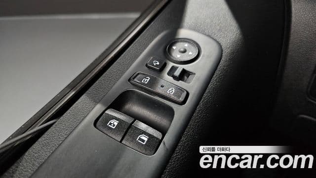 Hyundai Staria 2023 — Şəkil 31/31