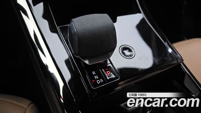 Land Rover Range Rover Sport 2024 — Фото 9/20
