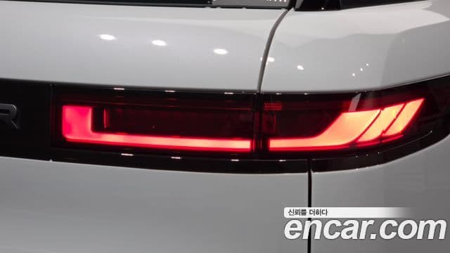 Land Rover Range Rover Sport 2024 — Şəkil 38/39