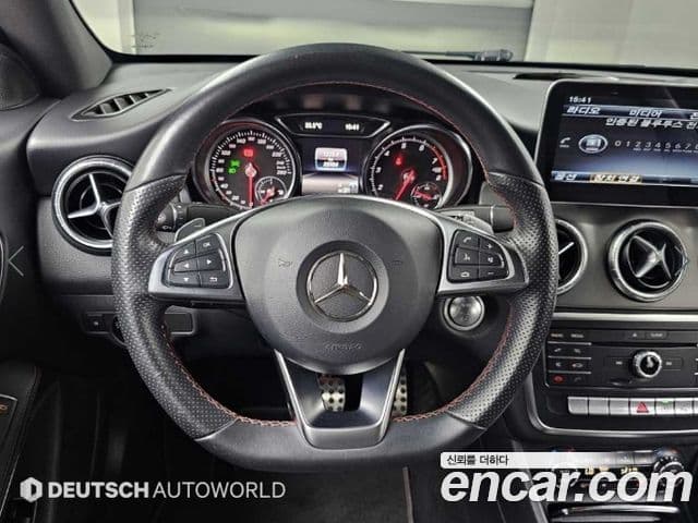 Mercedes-Benz CLA-Class 2018 — ფოტო 10/20