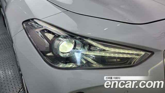 Genesis G70 2018 — Şəkil 28/36