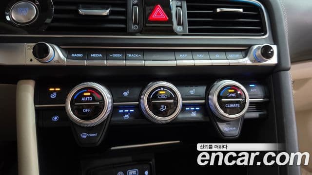 Genesis G70 2018 — Şəkil 12/36