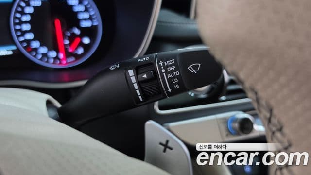 Genesis G70 2018 — Şəkil 23/36