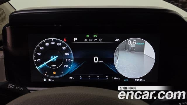 Kia Carnival 2022 — Фото 8/20