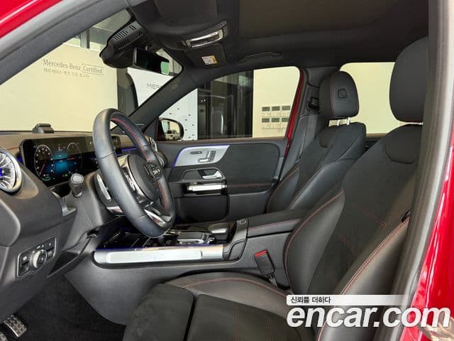 Mercedes-Benz EQB 2024 — ფოტო 8/20