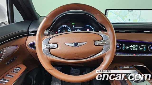 Genesis GV70 2023 — Photo 18/20