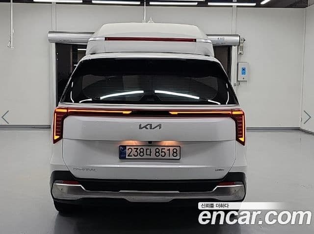 Kia Carnival 2025 — ფოტო 17/18