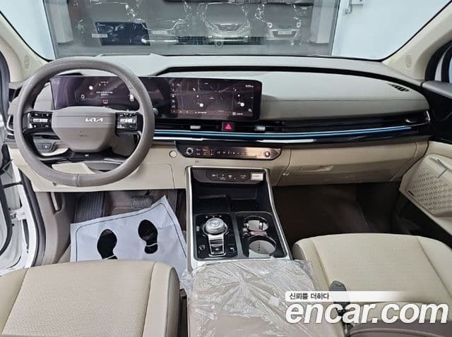 Kia Carnival 2025 — ფოტო 10/18