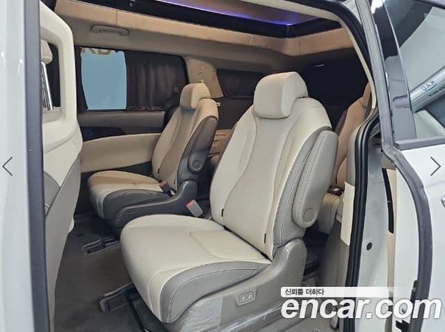 Kia Carnival 2025 — ფოტო 2/18