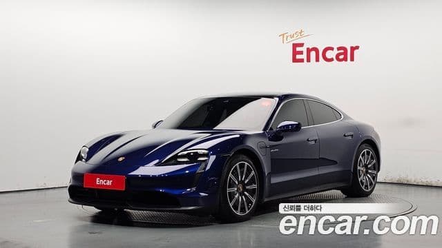 Porsche Taycan 2021 — ფოტო 2/20