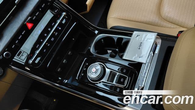 Kia Carnival 2022 — Фото 9/20