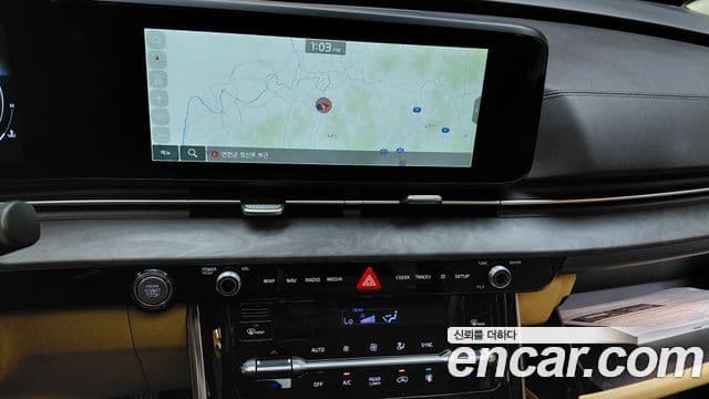Kia Carnival 2022 — Фото 18/20