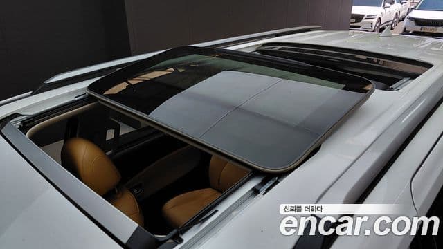 Kia Carnival 2022 — Фото 19/20