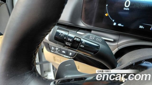 Kia Carnival 2022 — Photo 19/35