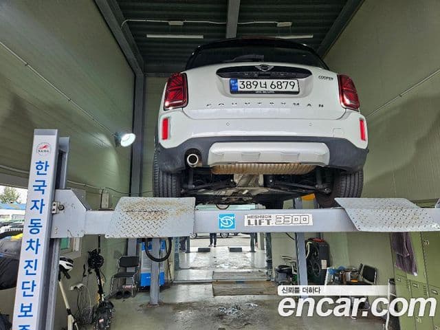 Mini Cooper Countryman 2023 — Photo 2/2