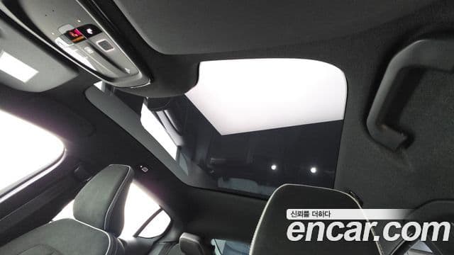 Volvo C40 Recharge 2022 — Photo 21/33