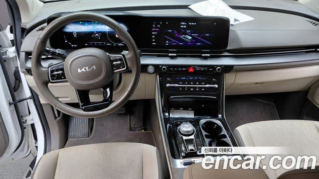 Kia Carnival 2021 — Фото 7/20