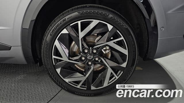 Renault Samsung Grand Koleos 2024 — Photo 18/39