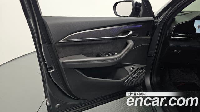 Renault Samsung Grand Koleos 2024 — Photo 19/39