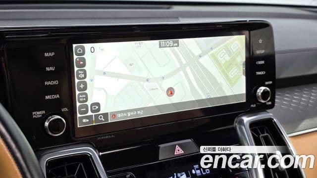 Kia Sorento 2022 — Фото 13/20