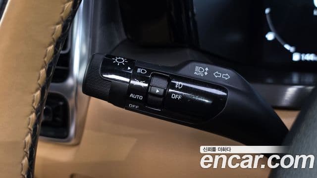 Kia Sorento 2022 — Şəkil 30/37