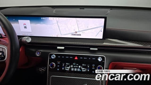 Genesis GV80 Coupe 2024 — Фото 12/20