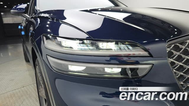 Genesis GV70 2021 — Photo 29/36