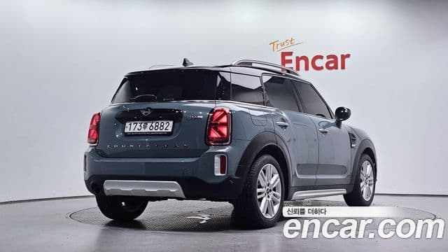 Mini Cooper Countryman 2021 — Photo 21/34