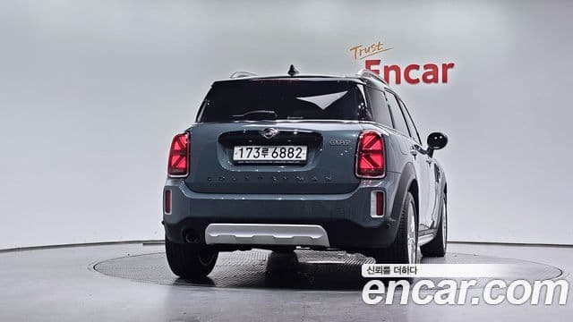 Mini Cooper Countryman 2021 — Photo 18/34