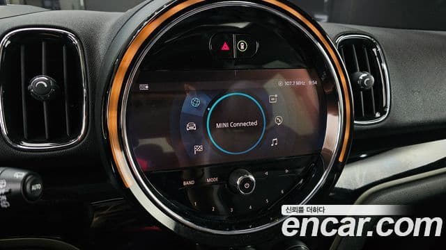 Mini Cooper Countryman 2021 — Photo 5/34