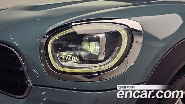 Mini Cooper Countryman 2021 — Photo 12/34