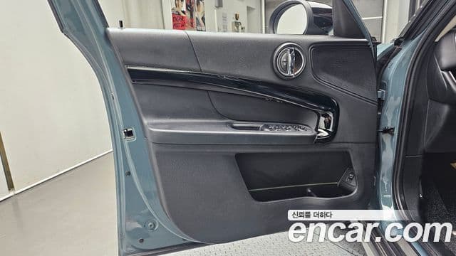 Mini Cooper Countryman 2021 — Photo 22/34