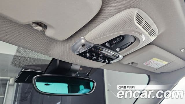 Mini Cooper Countryman 2021 — Photo 24/34