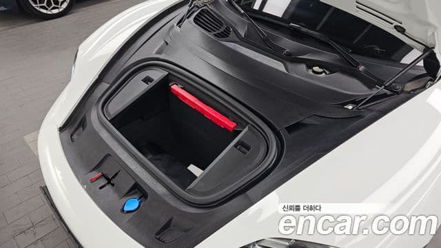 Porsche Taycan 2023 — Photo 12/20