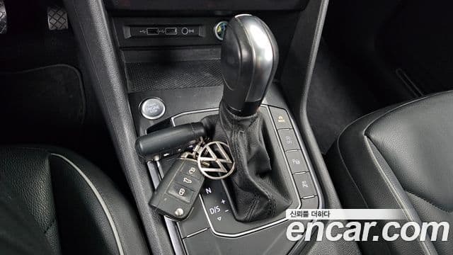Volkswagen Tiguan Allspace 2020 — Photo 1/20