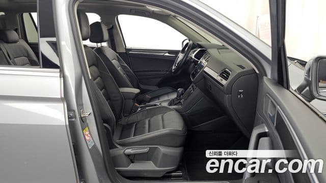 Volkswagen Tiguan Allspace 2020 — Photo 8/20