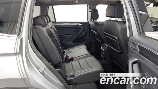 Volkswagen Tiguan Allspace 2020 — Photo 7/20