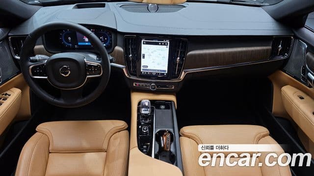 Volvo V90 Cross Country 2024 — Фото 7/20