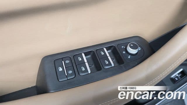 Renault Samsung Grand Koleos 2024 — Photo 19/30