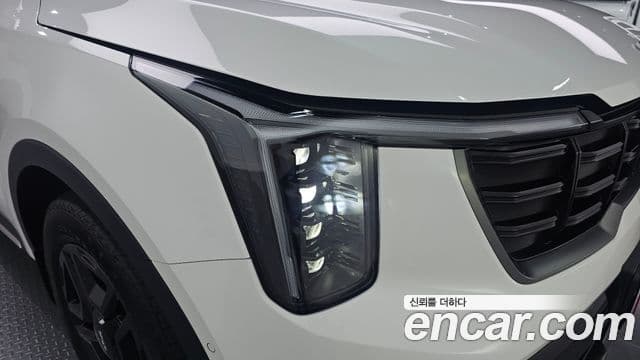 Kia Sorento 2024 — Photo 12/32