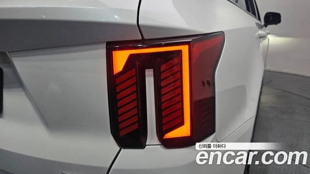 Kia Sorento 2024 — Photo 16/32